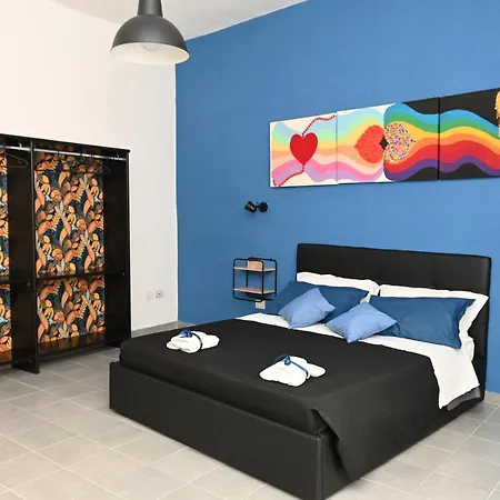 Carlo V - House *