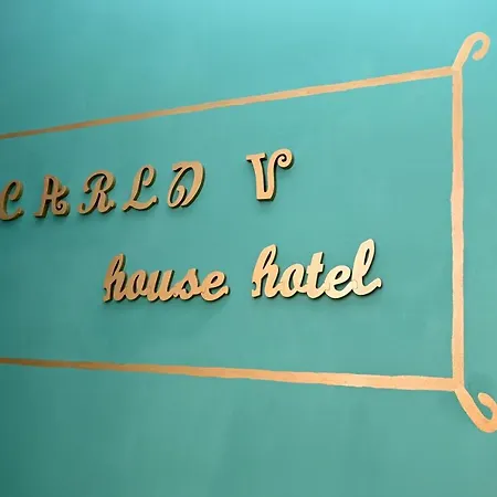 Bed & Breakfast Carlo V - House *