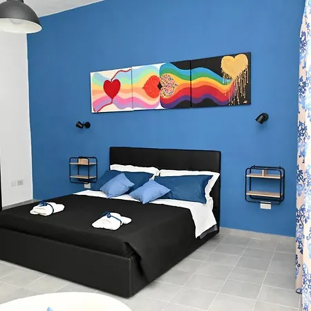 Carlo V - House * Capua